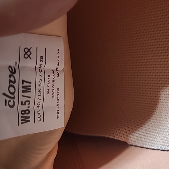 Clove Limited Edition Quartz Nursing Sneakers Size 8.5 and 8 Women’s - Picture 7 of 8